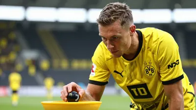 Borussia Dortmund trifft in der zweiten Runde des DFB-Pokals auf den Bundesliga-Rivalen Werder Bremen, während Bayern...
