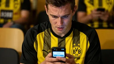 Für das Bundesliga-Heimspiel von Borussia Dortmund gegen den SC Paderborn am 12