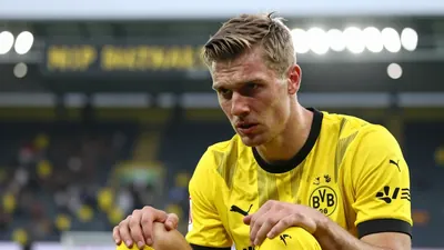 Borussia Dortmund muss nach der schweren Verletzung von Giannis Konstantelias möglicherweise noch einmal auf dem...